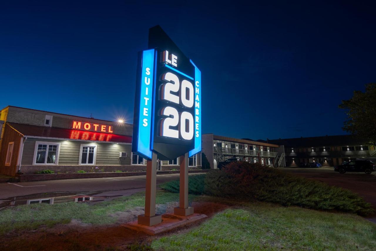 Motel Le 2020 Charlevoix à La Malbaie Extérieur photo