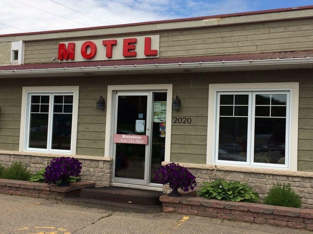 Motel Le 2020 Charlevoix à La Malbaie Extérieur photo